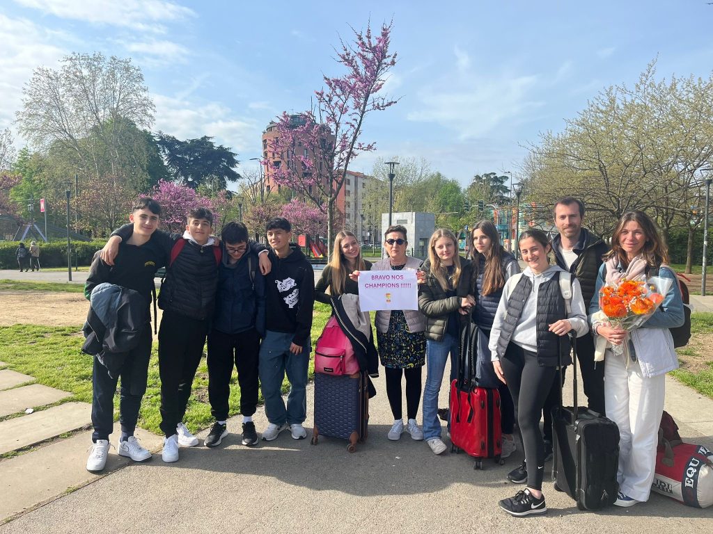 Photo de groupe avec Mme Monticino