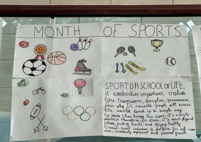 Affiche en anglais "Sport is a school of life!