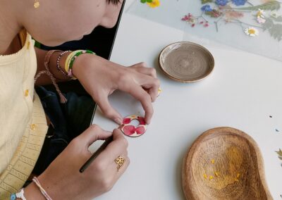 Atelier bijoux fleurs séchées
