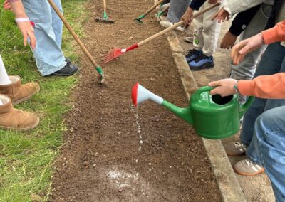 Atelier plantation de fleurs
